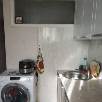Продается 1-комнатная квартира, 32 м²
