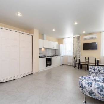 Продается 3-х комнатная квартира, 57 м²