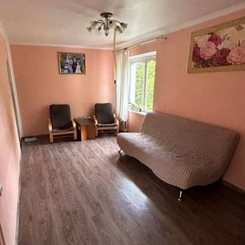 Продается Многокомнатная квартира, 82 м²