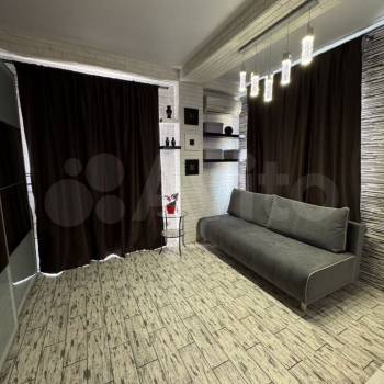 Продается 1-комнатная квартира, 32 м²