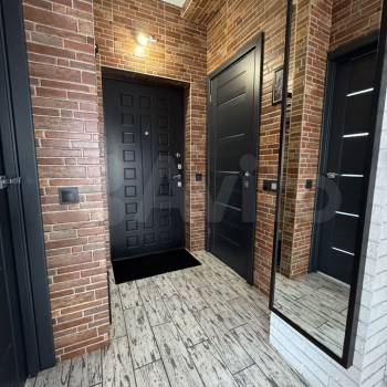 Продается 1-комнатная квартира, 32 м²