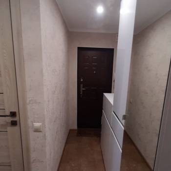 Продается 1-комнатная квартира, 38 м²