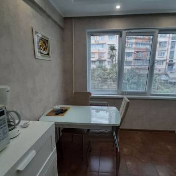 Продается 1-комнатная квартира, 38 м²