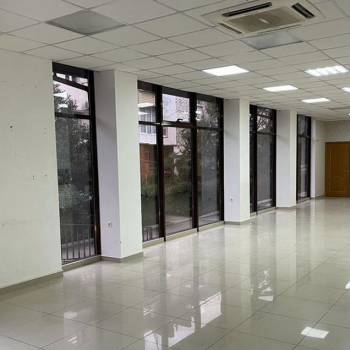 Сдается Нежилое помещение, 115 м²