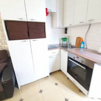 Продается 1-комнатная квартира, 27 м²