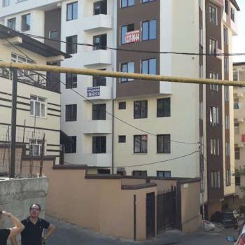 Продается 1-комнатная квартира, 40 м²