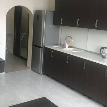 Продается 1-комнатная квартира, 43 м²