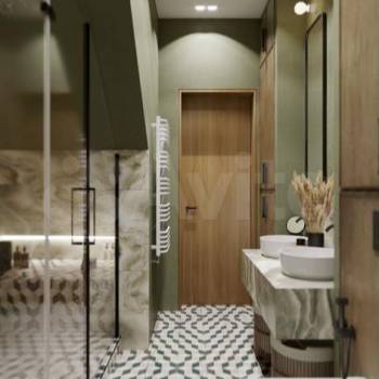 Продается 1-комнатная квартира, 126 м²