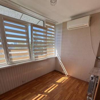 Продается 1-комнатная квартира, 32 м²