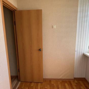 Продается 1-комнатная квартира, 32 м²