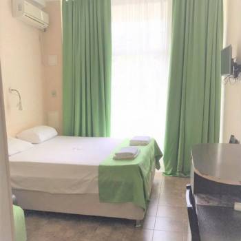 Продается 1-комнатная квартира, 20,4 м²