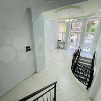 Продается 1-комнатная квартира, 29,9 м²