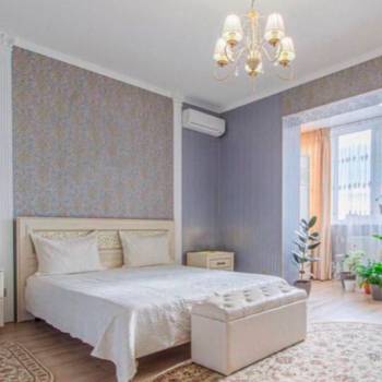 Продается 2-х комнатная квартира, 100 м²