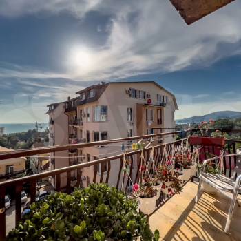 Продается Многокомнатная квартира, 97,3 м²