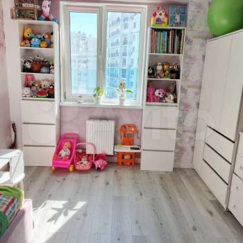 Продается 3-х комнатная квартира, 93 м²