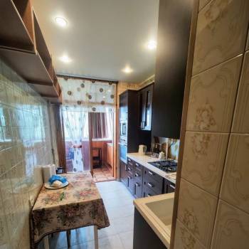 Продается 3-х комнатная квартира, 59,6 м²