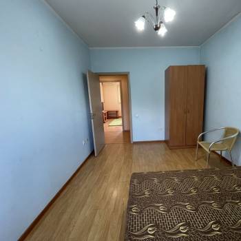 Сдается Многокомнатная квартира, 90 м²