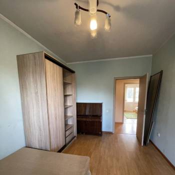 Сдается Многокомнатная квартира, 90 м²