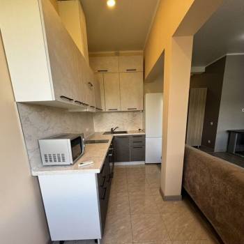 Продается 1-комнатная квартира, 52 м²