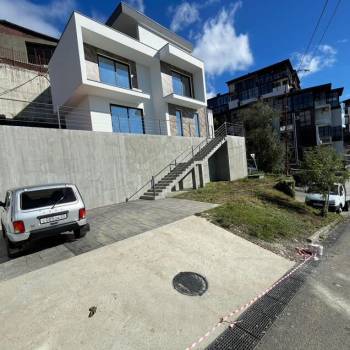 Продается Дом, 191 м²