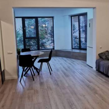 Продается 2-х комнатная квартира, 74 м²