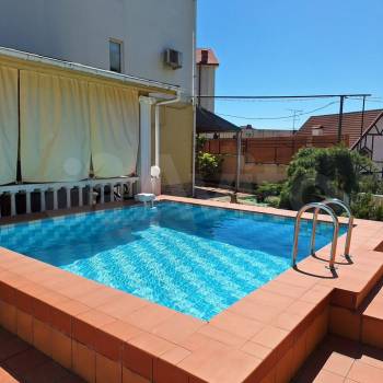 Продается Дом, 368 м²