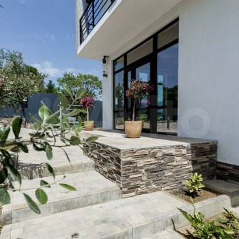 Продается Дом, 245 м²