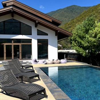 Продается Дом, 390 м²