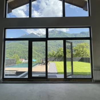 Продается Дом, 390 м²