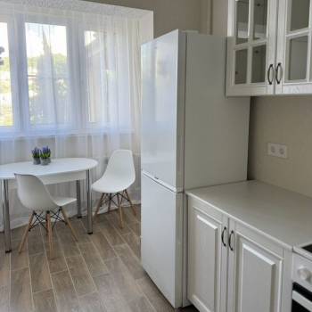 Продается 2-х комнатная квартира, 60 м²