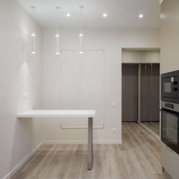 Продается Многокомнатная квартира, 180 м²