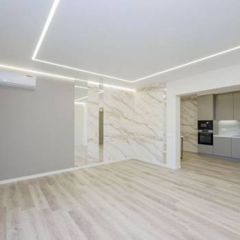 Продается Многокомнатная квартира, 180 м²