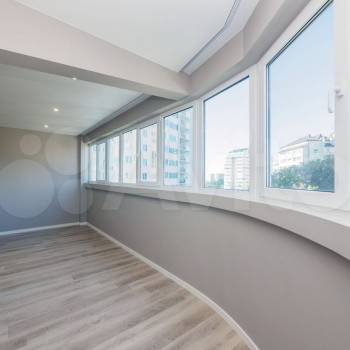 Продается Многокомнатная квартира, 180 м²