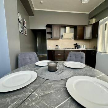 Продается 2-х комнатная квартира, 81 м²