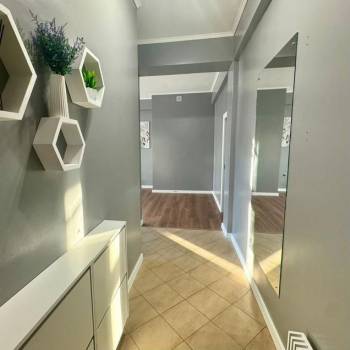 Продается 2-х комнатная квартира, 81 м²