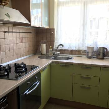 Сдается 1-комнатная квартира, 46 м²