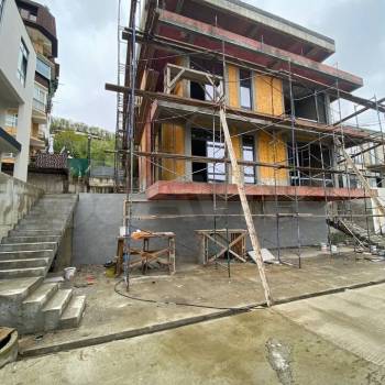 Продается Дом, 200 м²