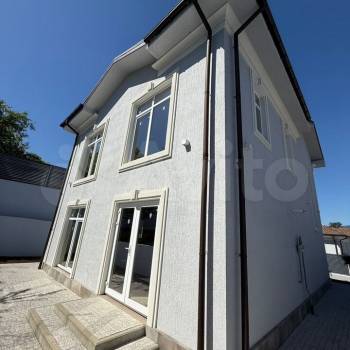 Продается Дом, 180 м²