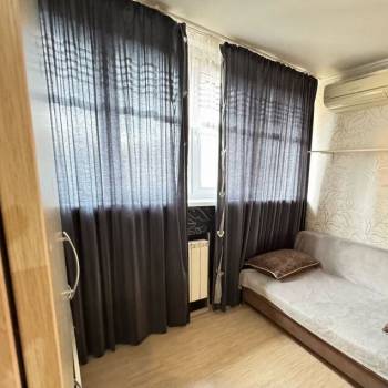 Продается 1-комнатная квартира, 33 м²