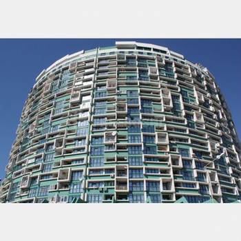 Продается 1-комнатная квартира, 48,9 м²