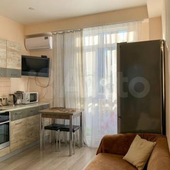 Продается 1-комнатная квартира, 28 м²