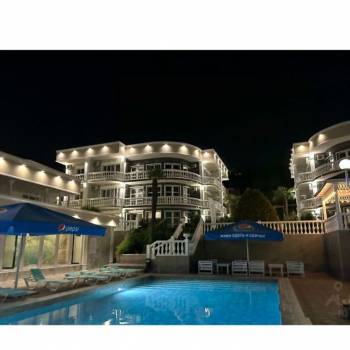 Продается 3-х комнатная квартира, 33 м²