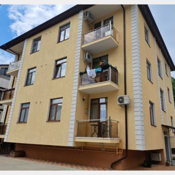 Продается 1-комнатная квартира, 37 м²