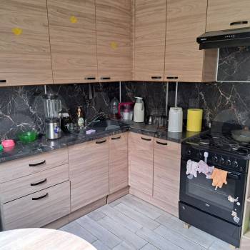 Продается 1-комнатная квартира, 37 м²