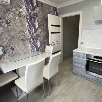 Продается 3-х комнатная квартира, 76,4 м²