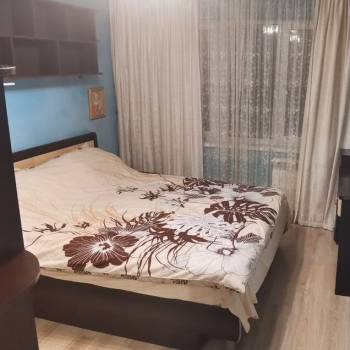 Продается 3-х комнатная квартира, 46,9 м²