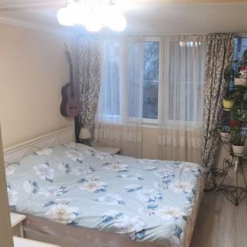 Продается 3-х комнатная квартира, 46,9 м²