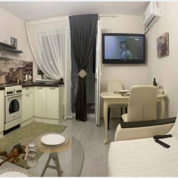 Продается 1-комнатная квартира, 35 м²