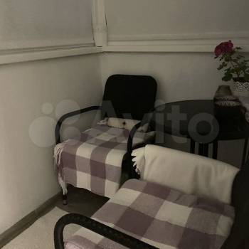 Продается 1-комнатная квартира, 35 м²