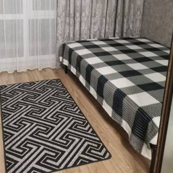 Продается 1-комнатная квартира, 37 м²